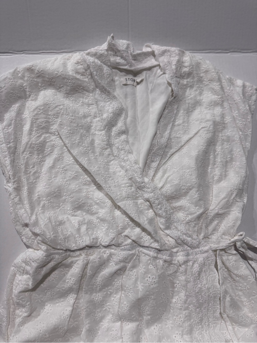 Storia White Wrap Romper - Picture 6 of 12